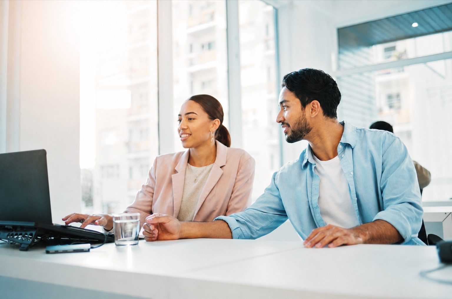 Achieving Frontline Excellence – Balancing Human and AI